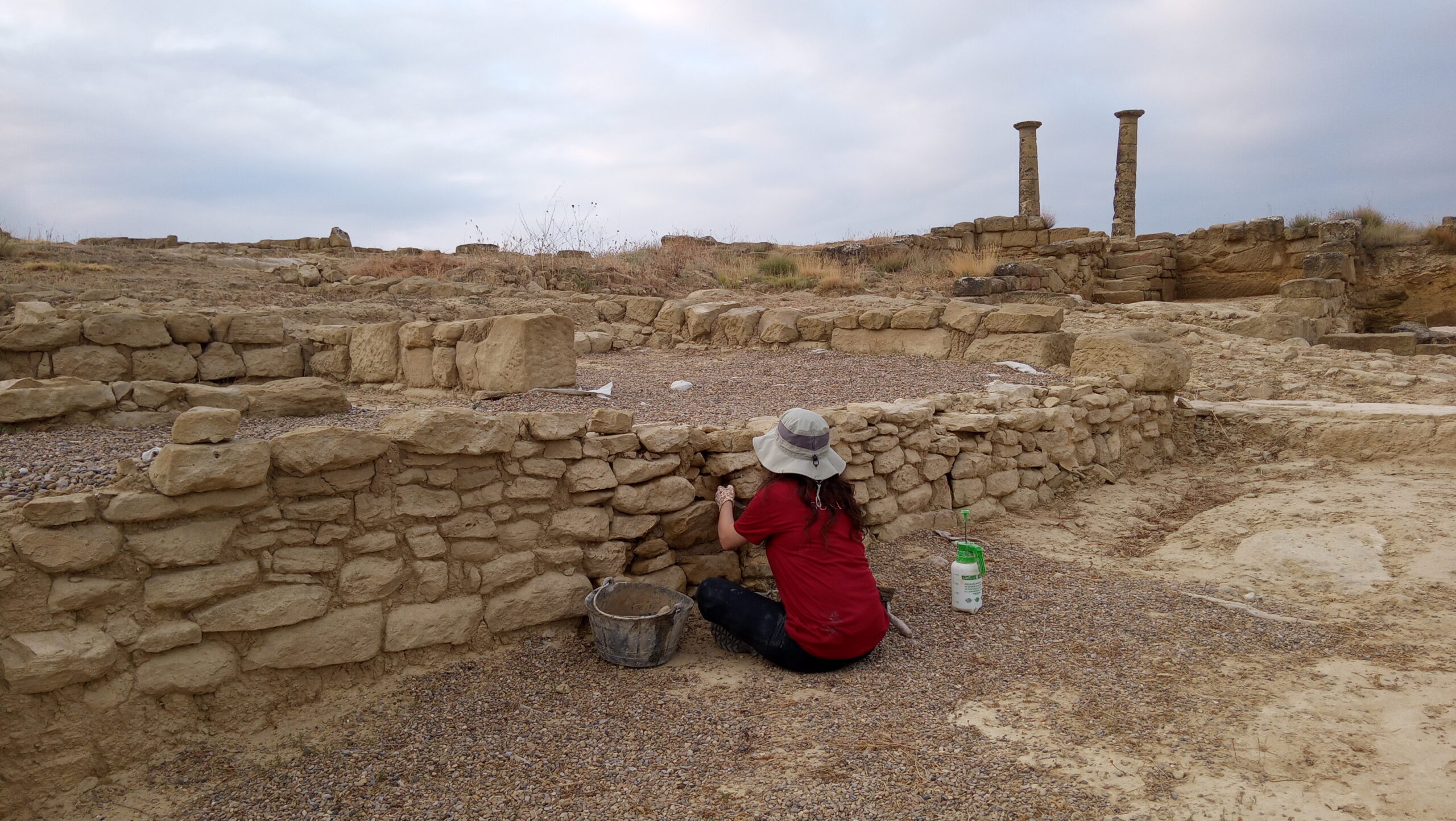 Excavación arqueológica en Los Bañales